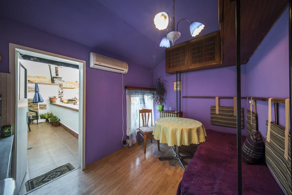 Sunny Apartment โซเฟีย ภายนอก รูปภาพ